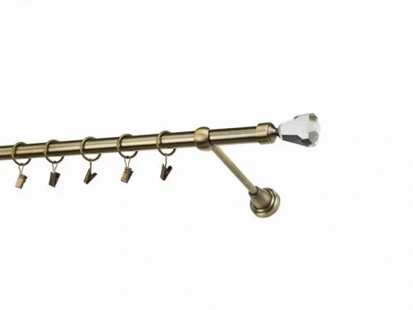 karikákkal és csipeszekkel