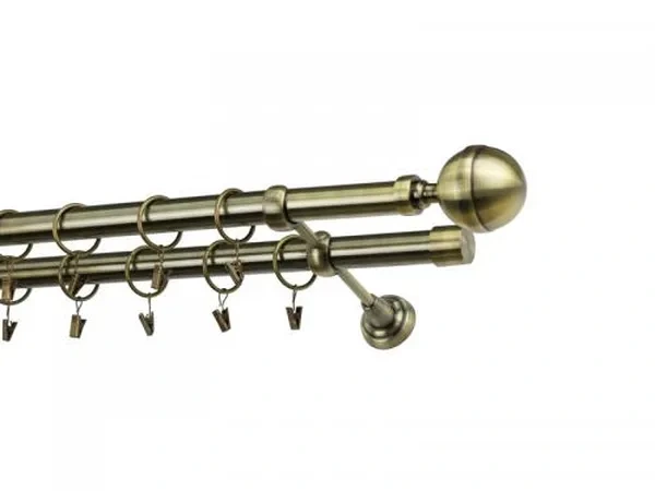 karikákkal és csipeszekkel