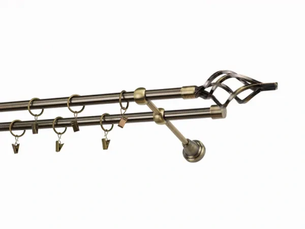 karikákkal és csipeszekkel