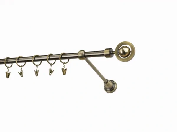 karikákkal és csipeszekkel