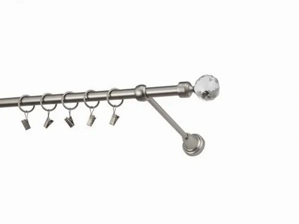 karikákkal és csipeszekkel