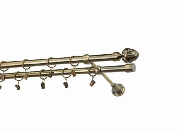 karikákkal és csipeszekkel