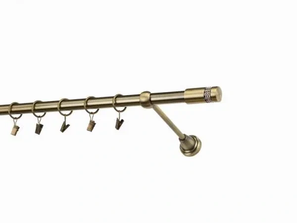 karikákkal és csipeszekkel