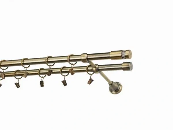 karikákkal és csipeszekkel