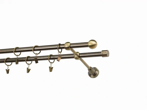 karikákkal és csipeszekkel