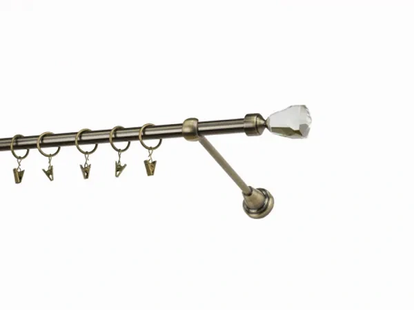 karikákkal és csipeszekkel