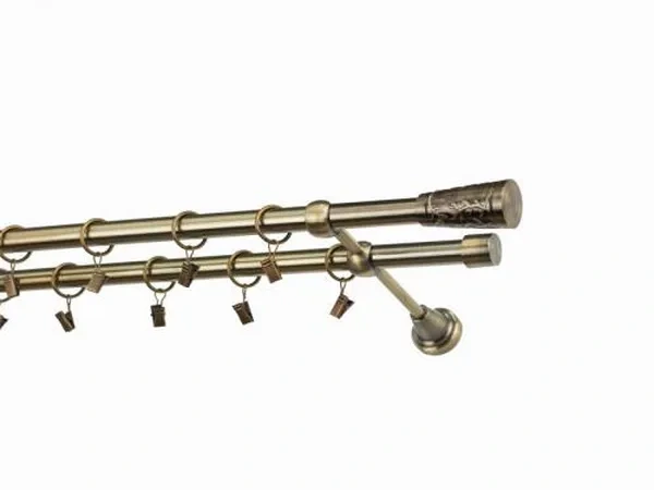 karikákkal és csipeszekkel